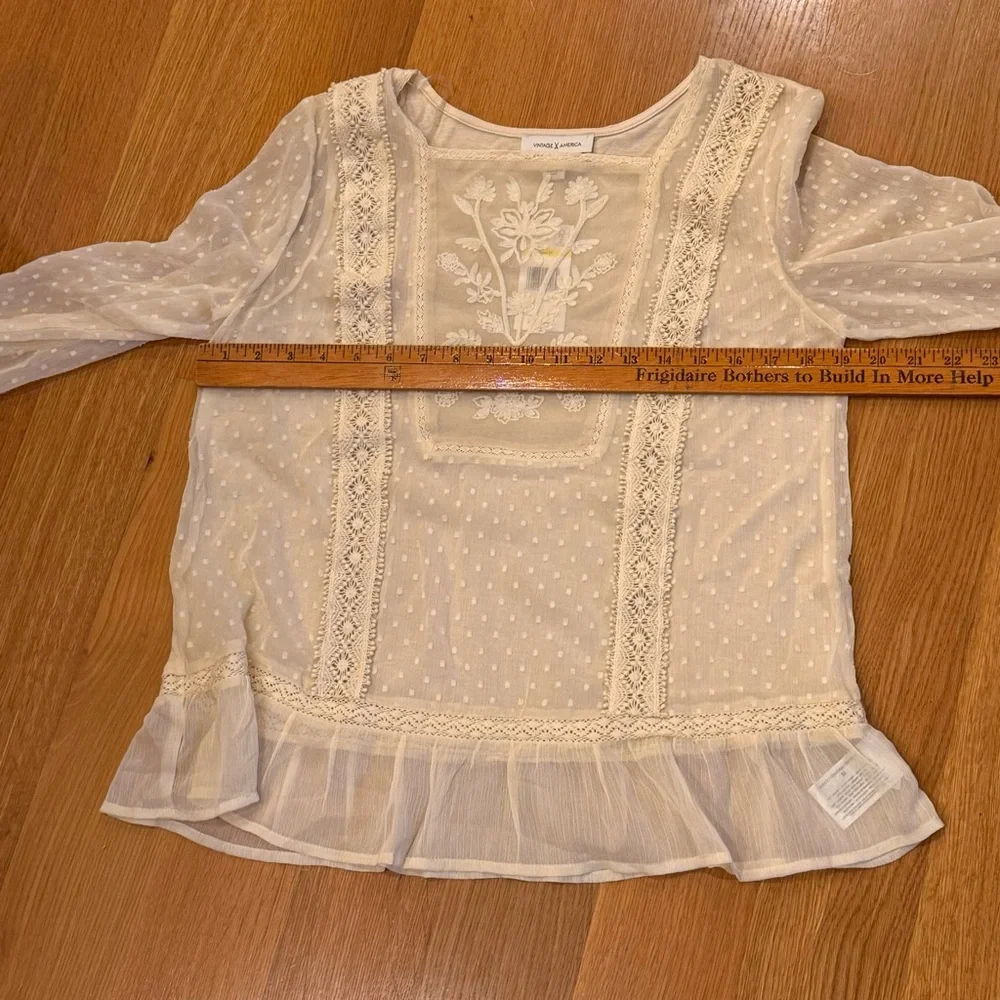 VINTAGE AMERICA brand Ivory Lacey Blouse Size Medium New With Tags Cottagecore - Picture 6 of 7
